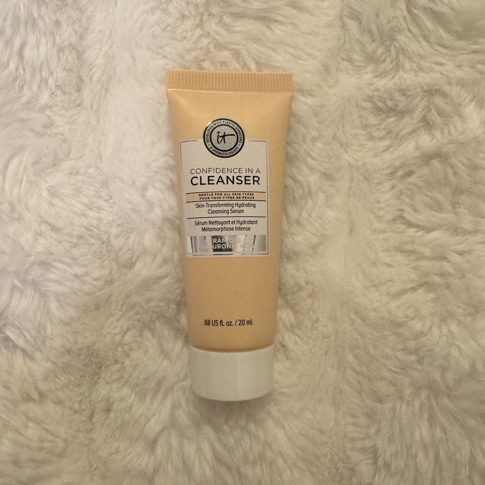 IT Cosmetics Confidence in a Cleanser Travel Size Facial Cleanser Sample New